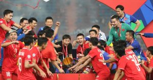 Bật mí chiến thuật đỉnh cao giúp HLV Kim Sang-sik thắng lớn - OK9